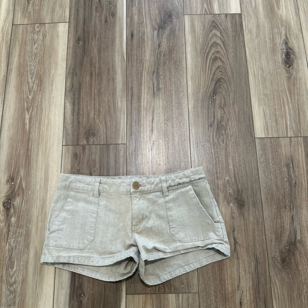 Volcom Women's Tan Shorts size 7